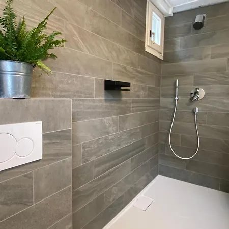 Ferienwohnung Seeromantik In 2 Minuten Am See Radolfzell am Bodensee Eksteriør billede